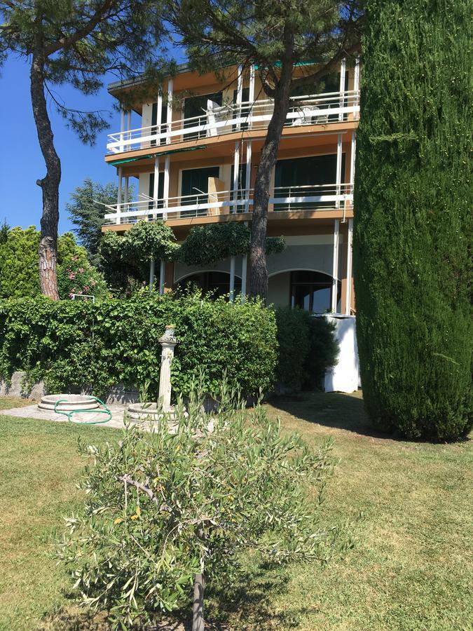 Sunset Apartment Sirmione Esterno foto