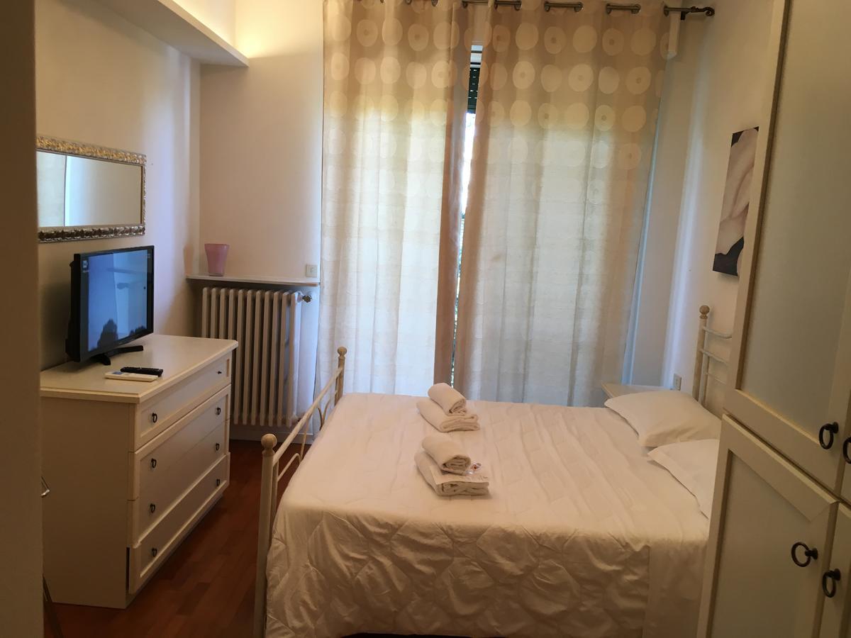 Sunset Apartment Sirmione Esterno foto