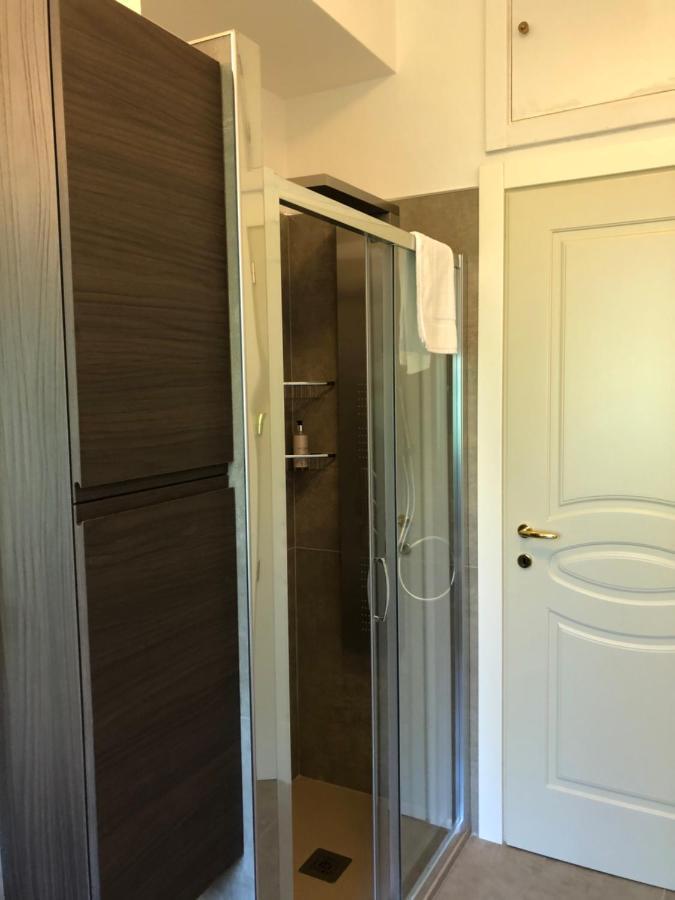 Sunset Apartment Sirmione Esterno foto